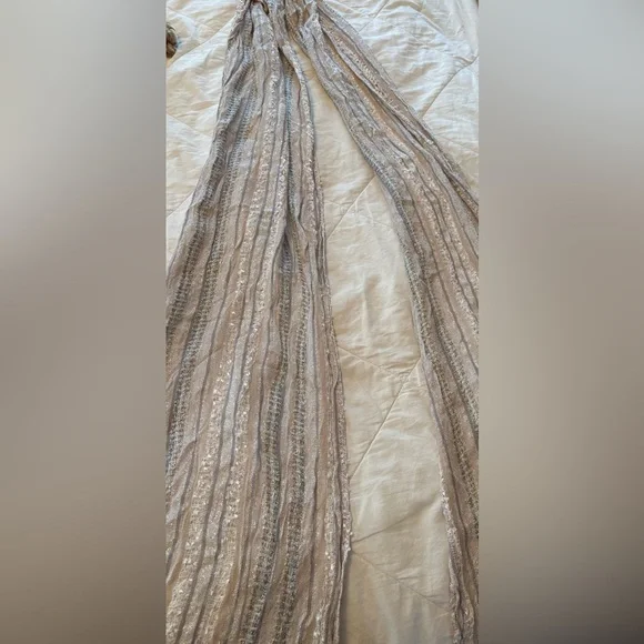 Three Women’s Lightweight Scarves - Picture 9 of 15